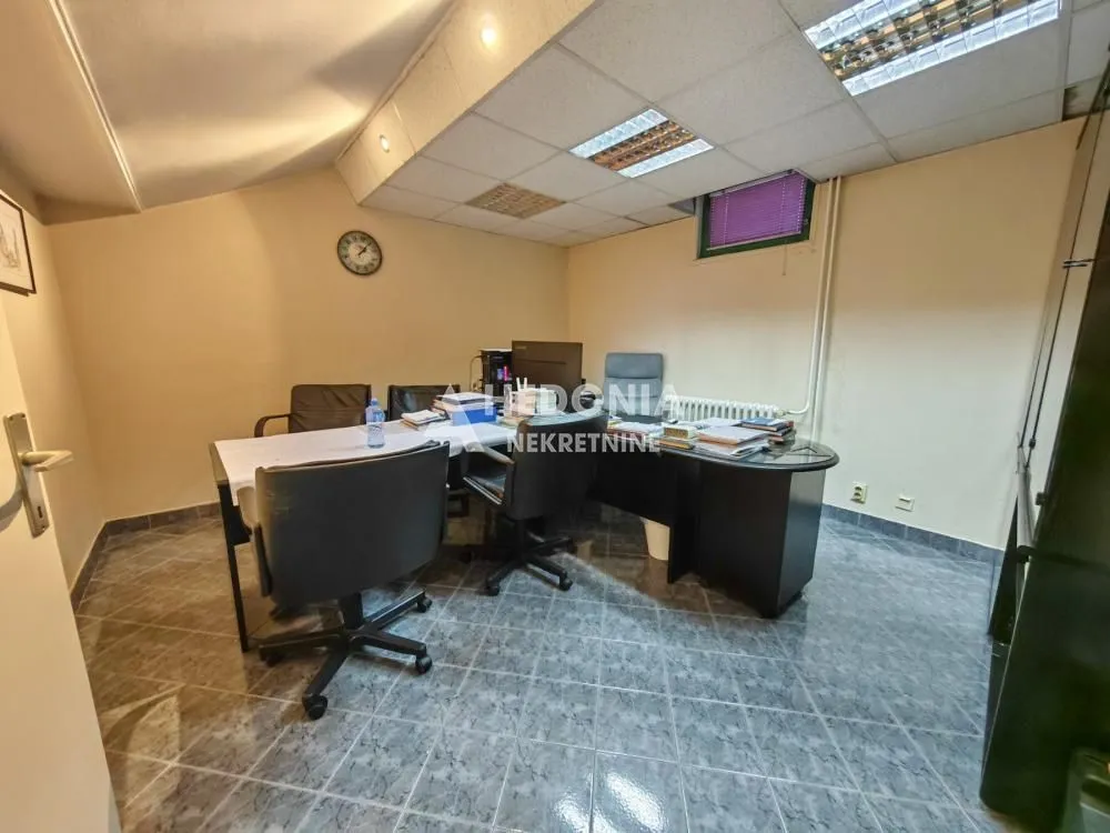 Sale, office space, 51m², Partizanov Stadion, Beograd
