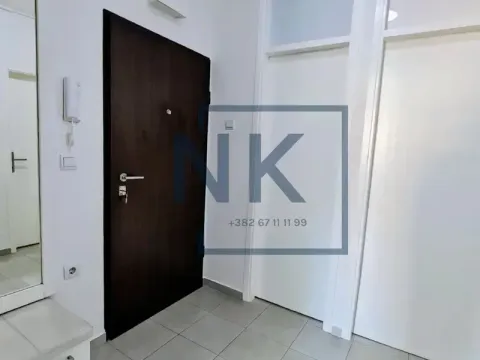Rent, two bedroom apartment, 76m², Blok 6, Podgorica - image 9