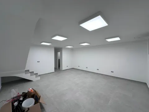 Rent, office space, 95m², City Kvart, Podgorica - image 8