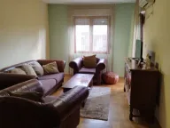 Izdavanje, jednosoban stan, 50m², Stari Aerodrom, Podgorica - image 1