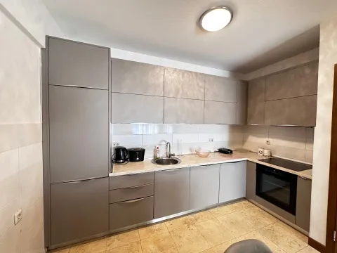 Rent, two bedroom apartment, 75m², Centar, Podgorica - image 4