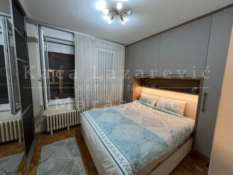 Izdavanje, trosoban stan, 74m², Cerak, Beograd - image 9