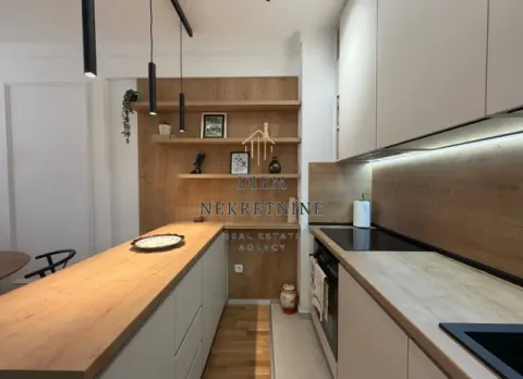 Rent, two bedroom apartment, 65m², Stari Aerodrom, Podgorica - image 12