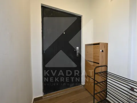 Izdavanje, dvosoban stan, 74m², Zabjelo, Podgorica - image 12