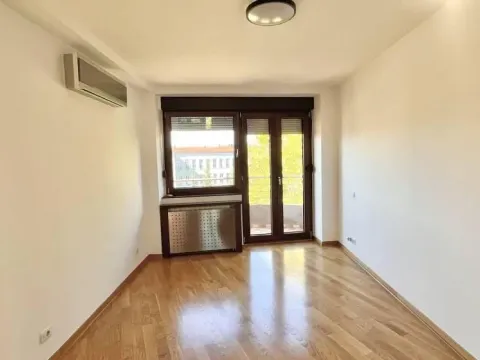 Izdavanje, stan, 111m², Vračar Hram, Vračar Sve Podlokacije - image 3