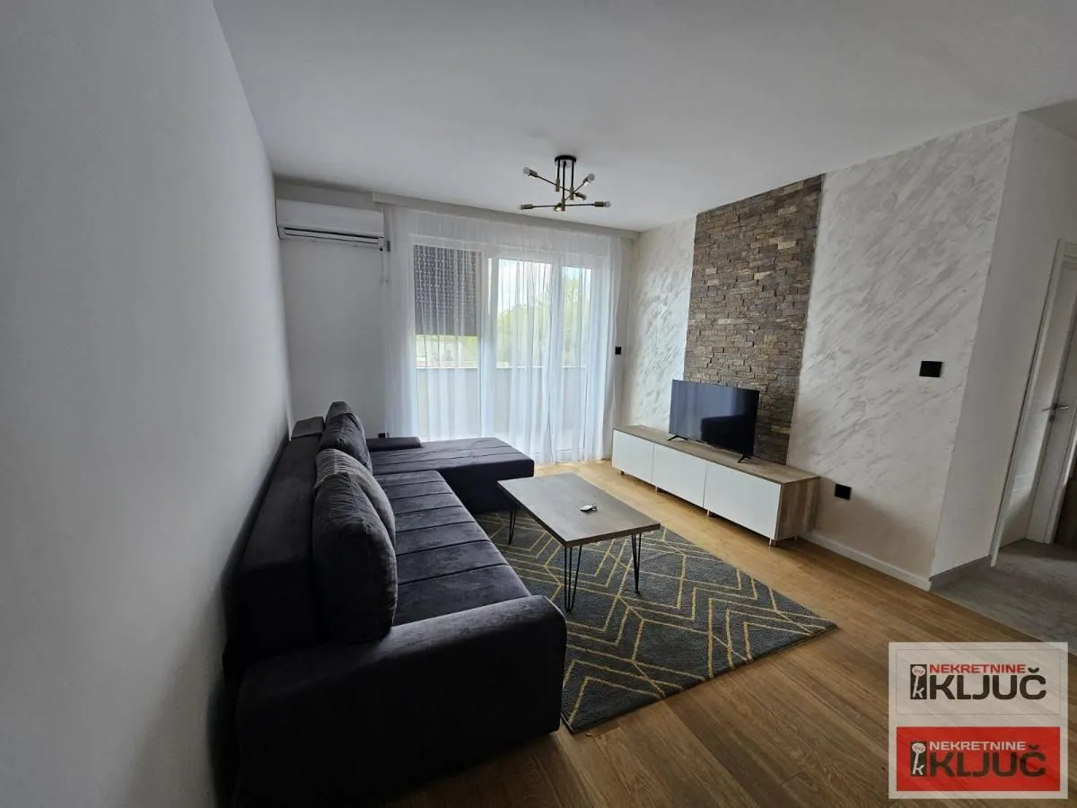 Izdavanje, dvosoban stan, 47m², Telep, Novi Sad Sve Podlokacije