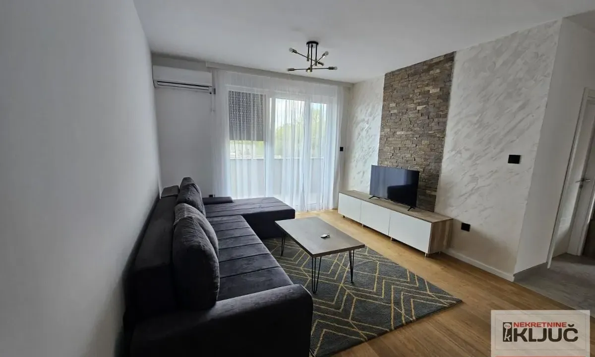 Izdavanje, dvosoban stan, 47m², Telep, Novi Sad Sve Podlokacije