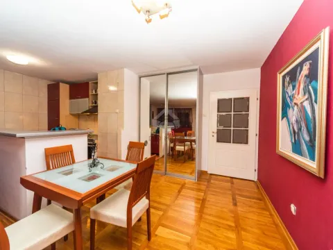 Rent, one bedroom apartment, 70m², Centar, Podgorica - image 4