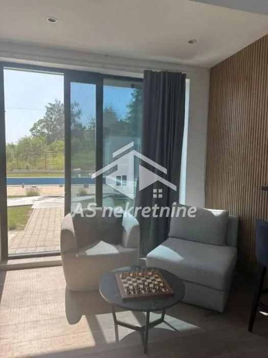 Prodaja, kuća, 230m², Vrčin, Grocka