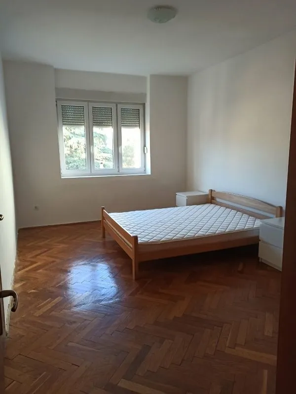Rent, two bedroom apartment, 70m², Centar, Podgorica