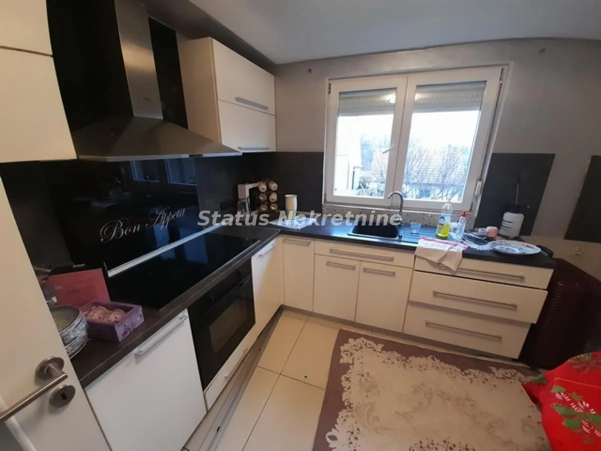 Rent, two bedroom apartment, 74m², Šangaj, Novi Sad Sve Podlokacije