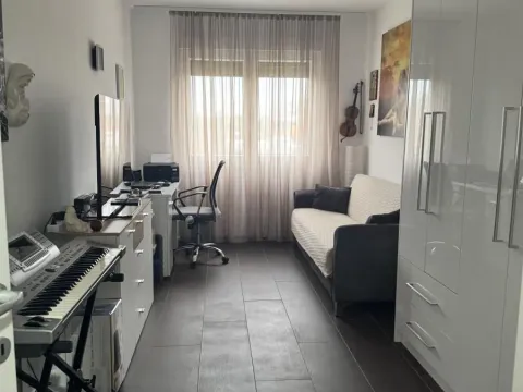 Prodaja, trosoban stan, 85m², Ruma, Srbija - image 15