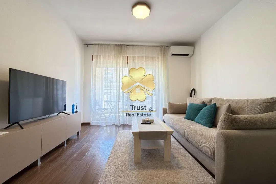 Rent, studio apartment, 30m², Master Kvart, Podgorica