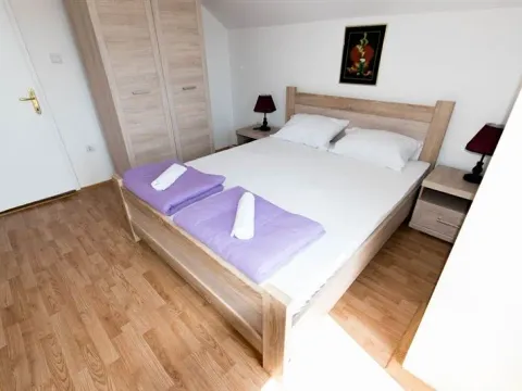 Prodaja, kuća, 100m², Sušćepan, Herceg Novi - image 9