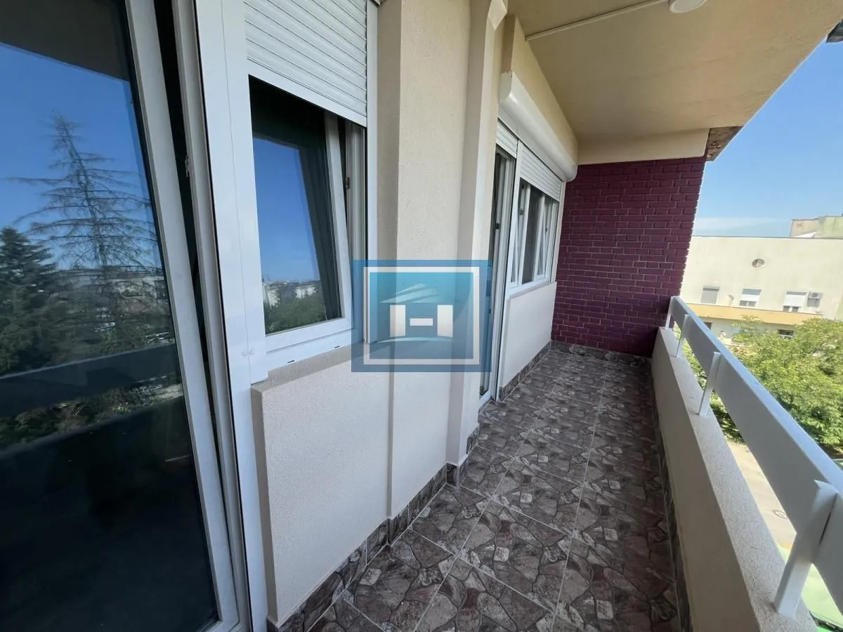 Sale, two bedroom apartment, 74m², Centar, Paraćin
