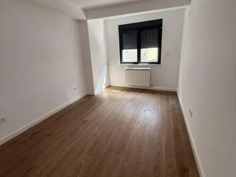 Sale, three bedroom apartment, 71m², Lekino Brdo, Voždovac Sve Podlokacije