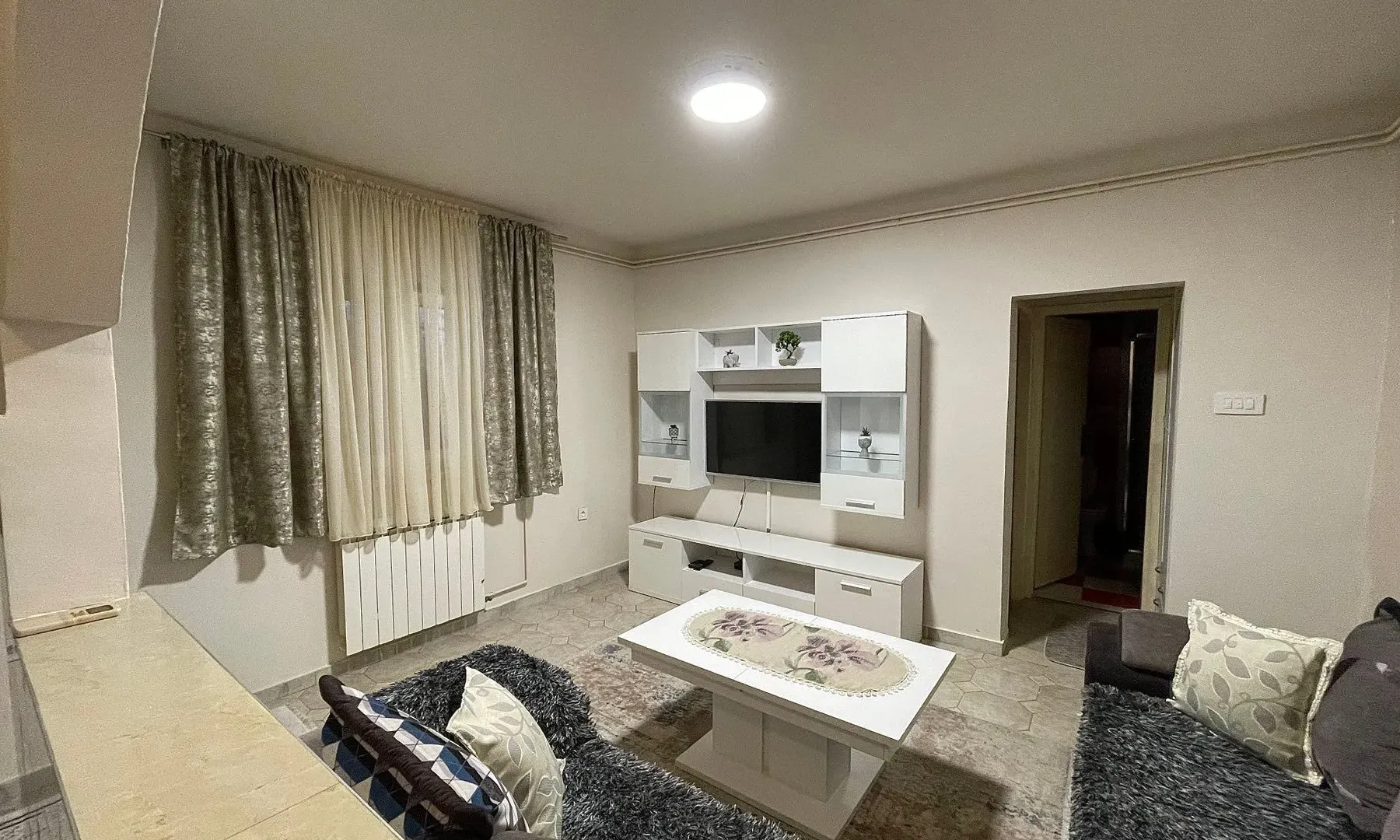 Rent, apartment, 80m², Zelenika, Podgorica
