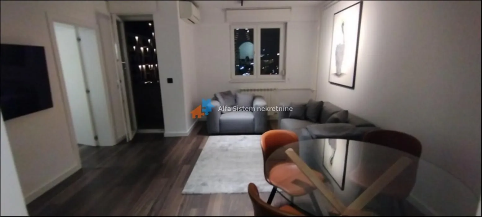 Rent, four bedroom apartment, 100m², Savski Venac, Beograd