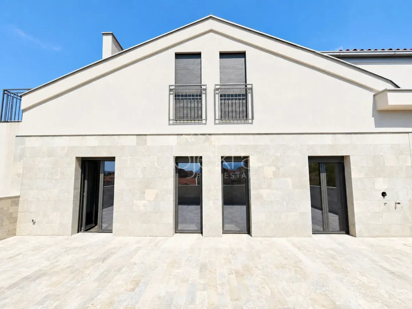 Prodaja, stan, 235m², Tivat, Crna Gora