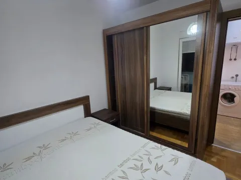 Rent, one bedroom apartment, 45m², Dubovica, Budva - image 8