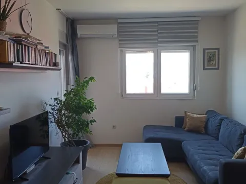 Izdavanje, jednosoban stan, 46m², City Kvart, Podgorica - image 3