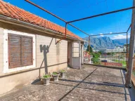 Sale, house, 300m², Stoliv, Kotor - image 15