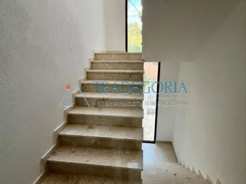 Prodaja, kuća, 292m², Bar, Crna Gora - image 20