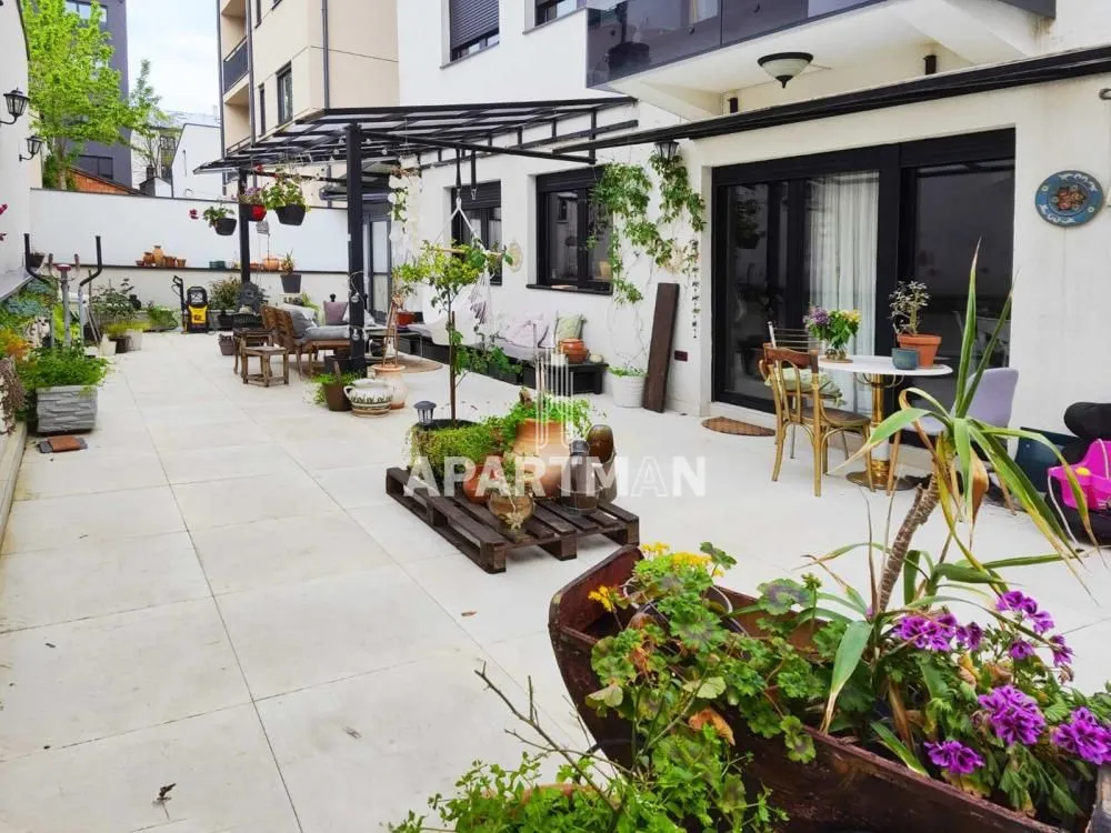 Sale, two bedroom apartment, 49m², Šumice, Beograd