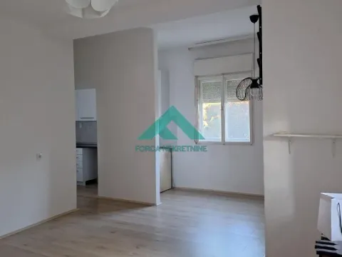 Izdavanje, kuća, 80m², Voždovac Sve Podlokacije, Beograd - image 7