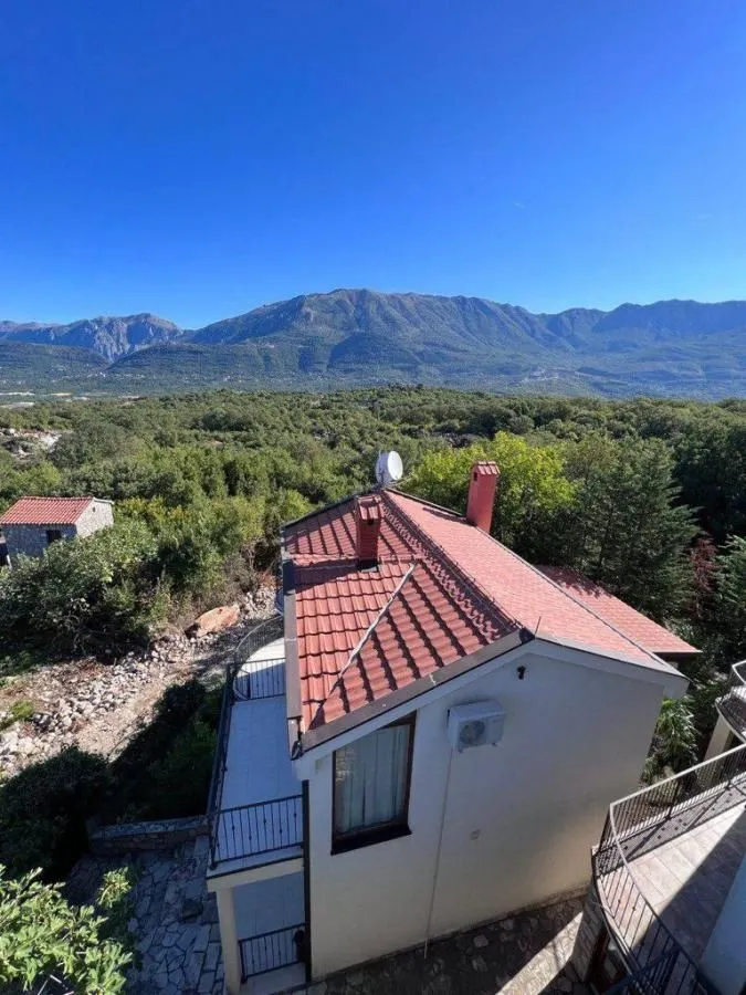 Prodaja, dvosoban stan, 75m², Bigova, Kotor