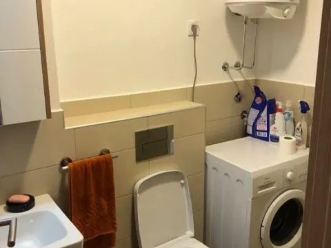 Izdavanje, jednosoban stan, 47m², Centar, Budva - image 7