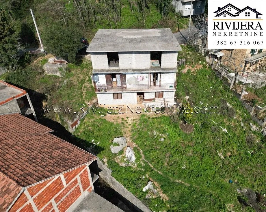 Prodaja, kuća, 232m², Sušćepan, Herceg Novi