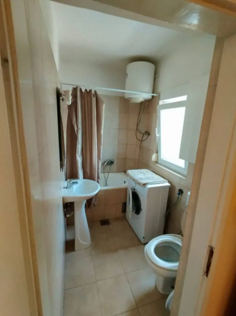 Prodaja, dvosoban stan, 46m², Budva, Crna Gora