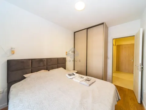 Izdavanje, jednosoban stan, 50m², Central Point, Podgorica - image 7