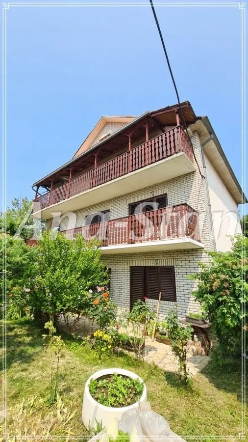 Prodaja, kuća, 310m², Kaludjerica, Grocka