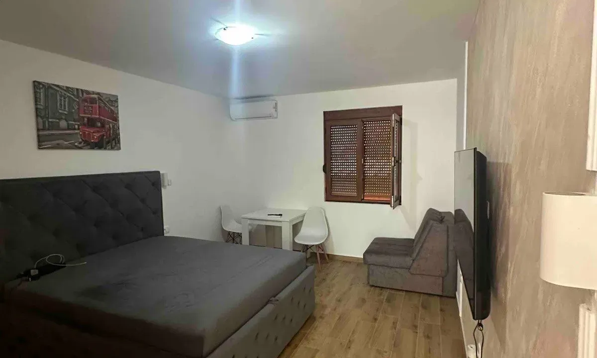 Rent, studio apartment, 30m², Budva, Crna Gora