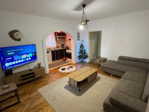 Prodaja, dvosoban stan, 90m², Zagorič, Podgorica - image 1