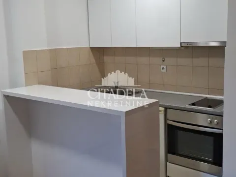 Izdavanje, stan, 38m², Slavija, Vračar Sve Podlokacije - image 2