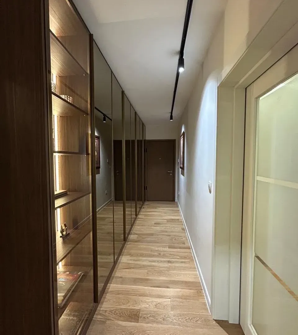 Rent, two bedroom apartment, 108m², Central Point, Podgorica