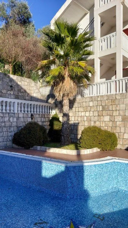 Sale, apartment, 288m², Petrovac, Budva