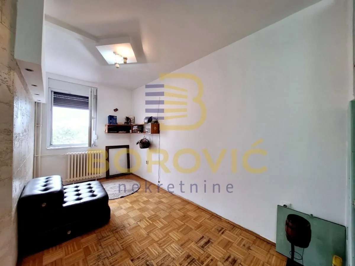 Prodaja, jednosoban stan, 27m², Resnik, Beograd