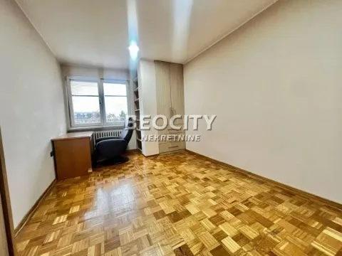 Izdavanje, trosoban stan, 82m², Lion, Zvezdara Sve Podlokacije - image 7