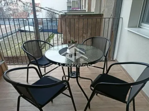 Izdavanje, dvosoban stan, 42m², Vračar Sve Podlokacije, Beograd - image 8