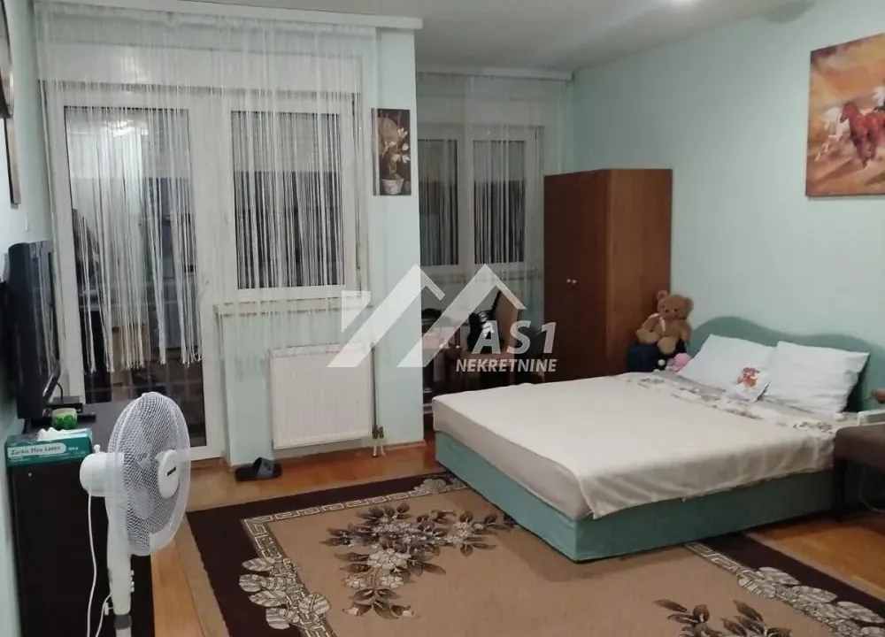 Izdavanje, jednosoban stan, 35m², Nova Detelinara, Novi Sad Sve Podlokacije