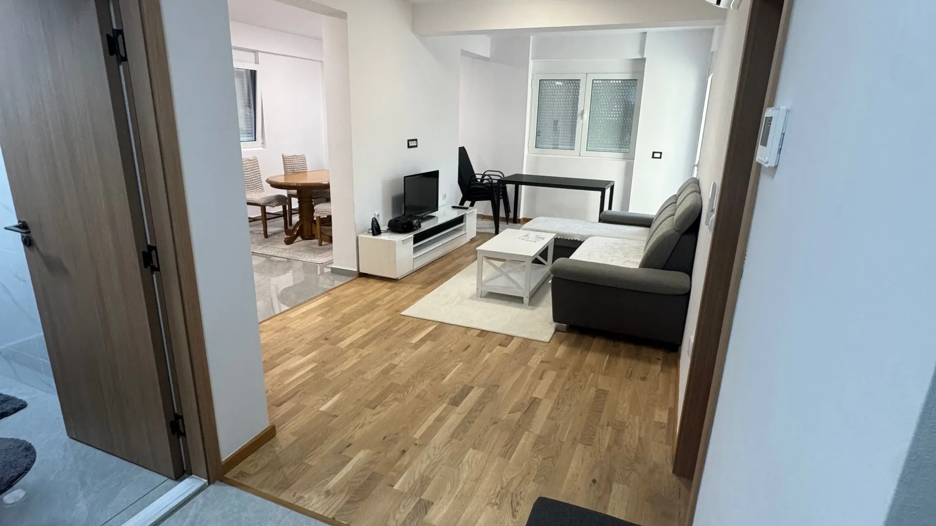 Rent, three bedroom apartment, 75m², Bjeliši, Bar