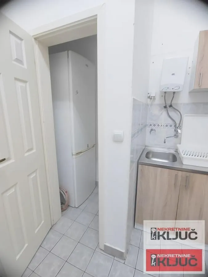 Prodaja, dvosoban stan, 54m², Grbavica, Novi Sad Sve Podlokacije