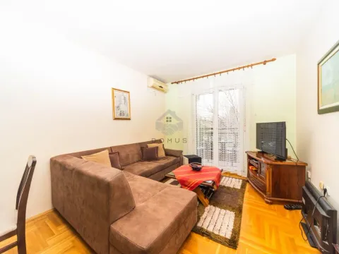 Prodaja, jednosoban stan, 43m², Zabjelo, Podgorica - image 1