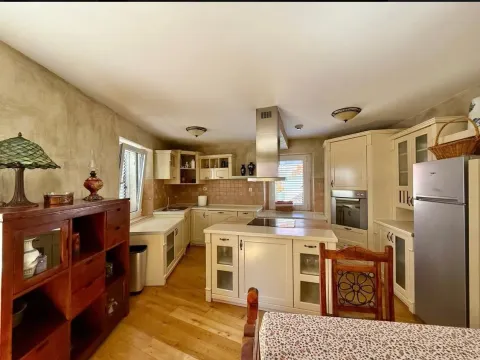 Rent, three bedroom apartment, 124m², Centar, Budva - image 8