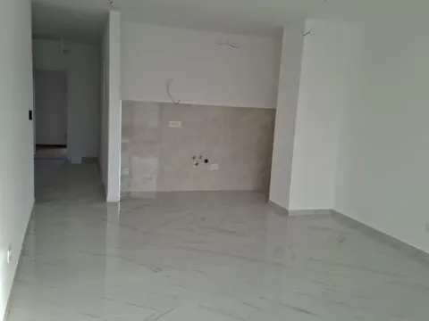 Prodaja, dvosoban stan, 77m², Pančevo, Srbija - image 3