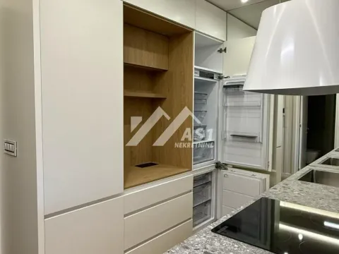 Izdavanje, dvosoban stan, 40m², Sajam, Novi Sad Sve Podlokacije - image 5